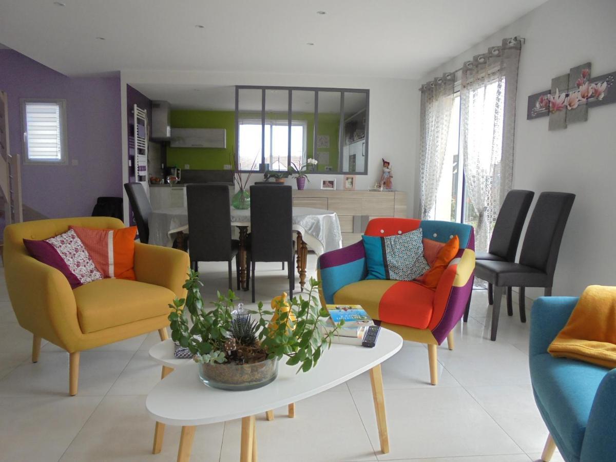 Chez Nadine Bed & Breakfast Valframbert Екстериор снимка