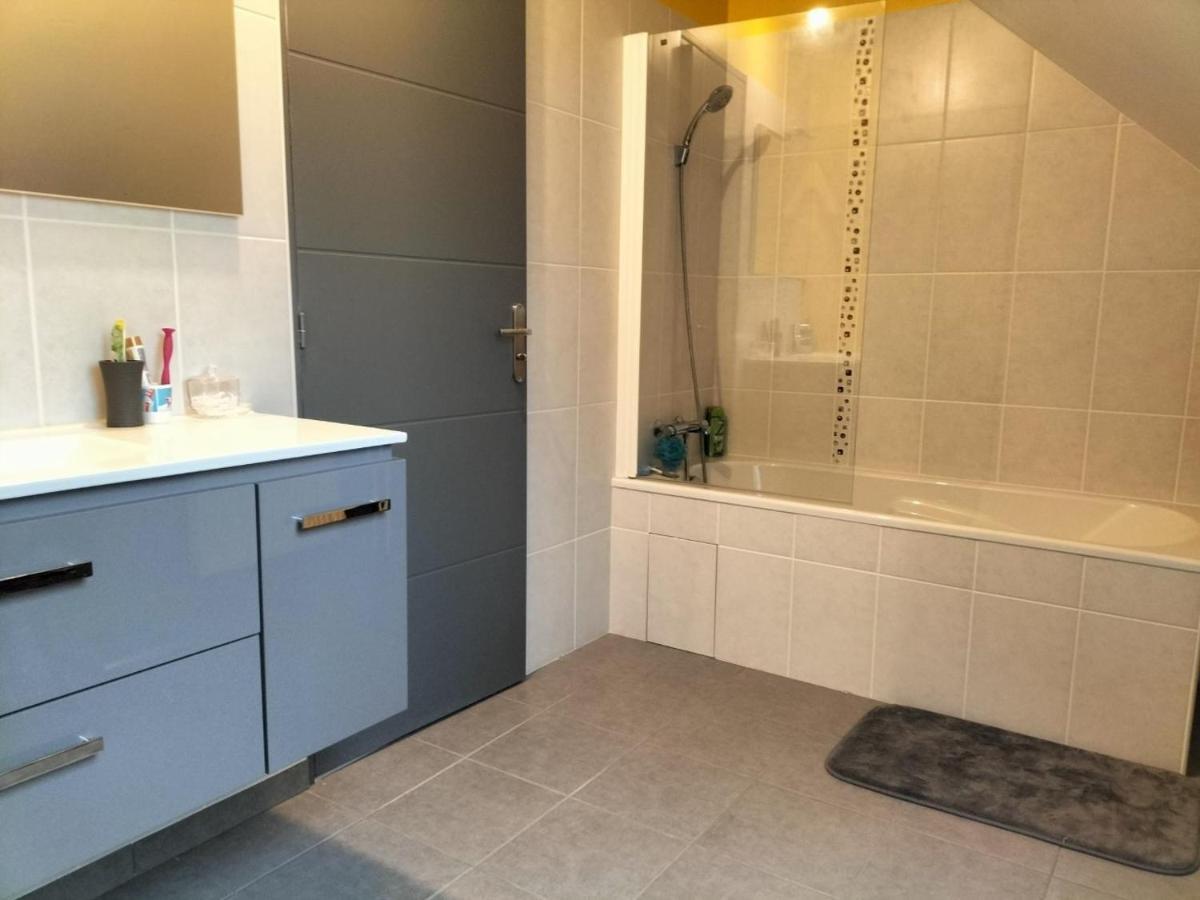 Chez Nadine Bed & Breakfast Valframbert Екстериор снимка