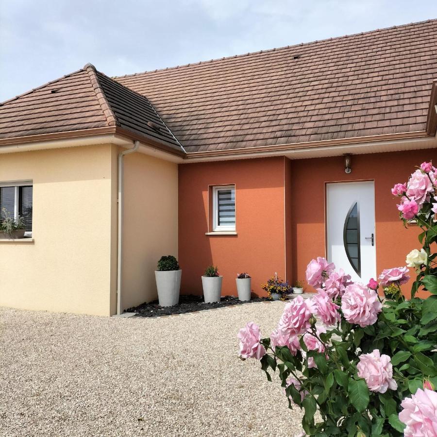 Chez Nadine Bed & Breakfast Valframbert Екстериор снимка